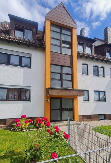 Wohnung zum Kauf 199.900 € 3 Zimmer 83,3 m² Dachgeschoss Rednitzhembach Rednitzhembach 91126