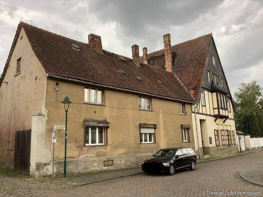 Mehrfamilienhaus zum Kauf als Kapitalanlage geeignet 60.000 € 20 Zimmer 497 m² 2.320 m² Grundstück Rabbethgestraße 18/19 Domersleben Wanzleben-Börde OT Klein Wanzleben 39164