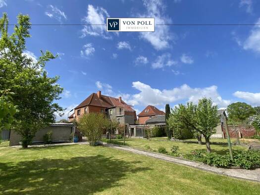 Doppelhaushälfte zum Kauf provisionsfrei 225.000 € 5 Zimmer 128 m² 910 m² Grundstück Bützow 18246