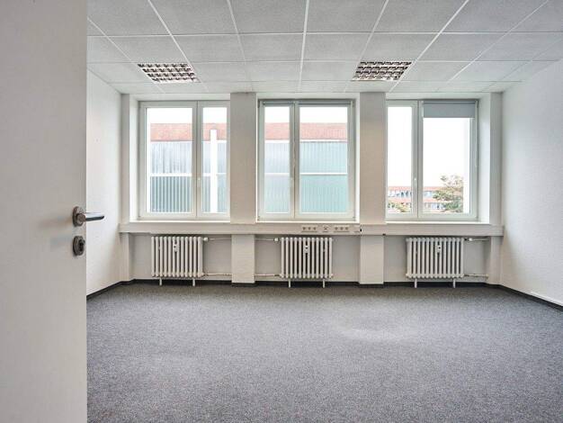 Bürofläche zur Miete 9,99 € 29 m² Bürofläche Am Trippelsberg 92 Holthausen Düsseldorf 40589