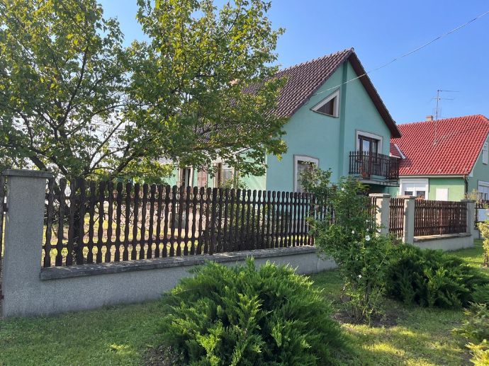 Mehrfamilienhaus zum Kauf 85.000 € 4 Zimmer 210 m²<br/>Wohnfläche 1.071 m²<br/>Grundstück ab sofort<br/>Verfügbarkeit Tazlar 6236 