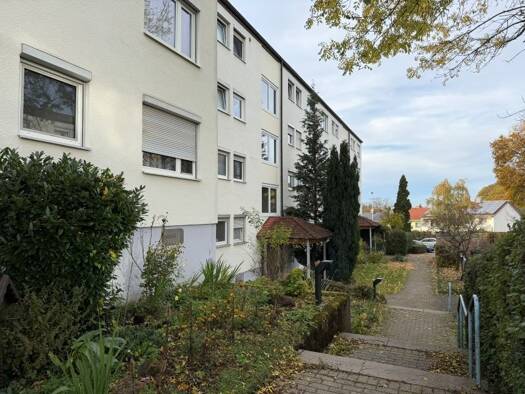 Wohnung zum Kauf 215.000 € 3 Zimmer 72 m² 3. Geschoss Metzingen 72555
