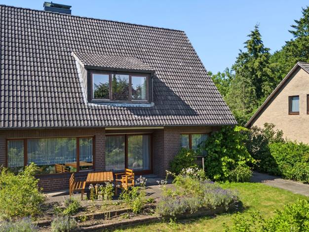 Einfamilienhaus zum Kauf 430.000 € 6 Zimmer 174 m² 902 m² Grundstück Güster 21514