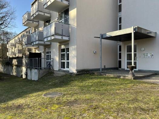 Studio zum Kauf 126.000 € 1 Zimmer 29,7 m² Erlangen-Nord Erlangen 91054