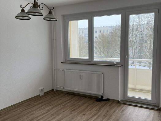 Mehrfamilienhaus zur Miete 187 € 1 Zimmer 27,8 m² Knieper West Stralsund 18435