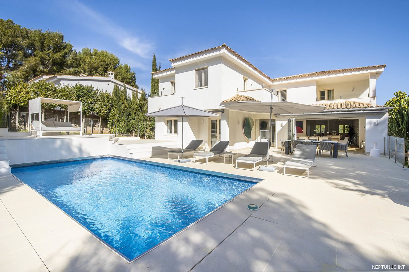 Villa zum Kauf 3.175.000 € 4 Zimmer 380 m²<br/>Wohnfläche 1.200 m²<br/>Grundstück Santa Ponsa 07180