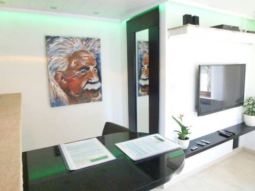 Studio zur Miete 615 € 1 Zimmer 27 m² Geschoss 1/3 frei ab 01.01.2026 Friedrichshafener Straße 99 Aeschach Lindau (Bodensee) 88131