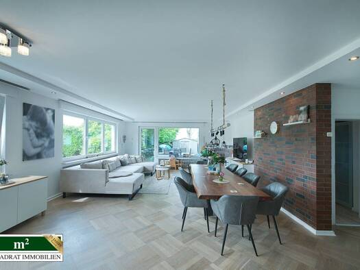 Bungalow zum Kauf 599.000 € 6 Zimmer 253 m² 739 m² Grundstück Solingen-Mitte Solingen 42651