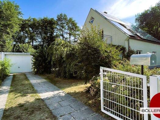 Einfamilienhaus zur Miete 2.250 € 5 Zimmer 146 m² 400 m² Grundstück frei ab sofort Röthenbach b Schweinau Nürnberg 90451