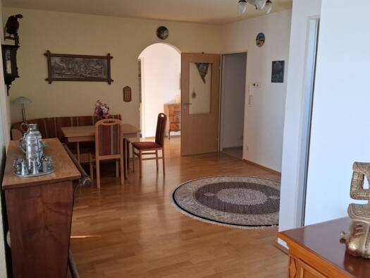 Wohnung zur Miete 800 € 3,5 Zimmer 88 m² Geschoss 2/3 frei ab 01.11.2025 Forstweg 6 Oberelchingen Elchingen 89275