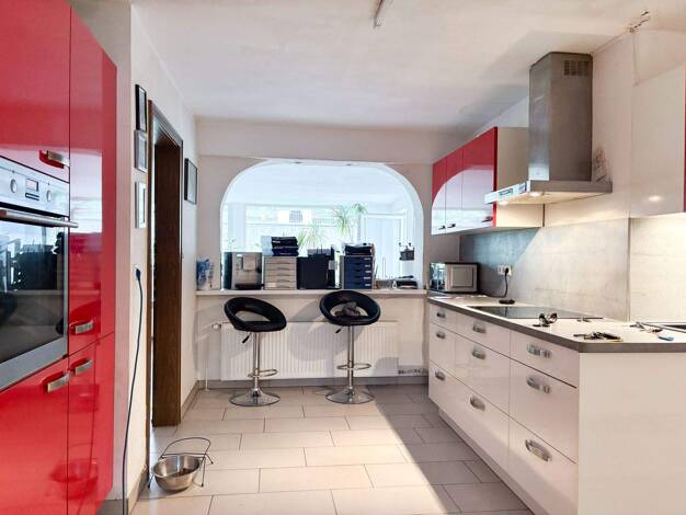 Mehrfamilienhaus zum Kauf 300.000 € 7 Zimmer 182 m² 530 m² Grundstück Tiefenbach Gundelsheim 74831