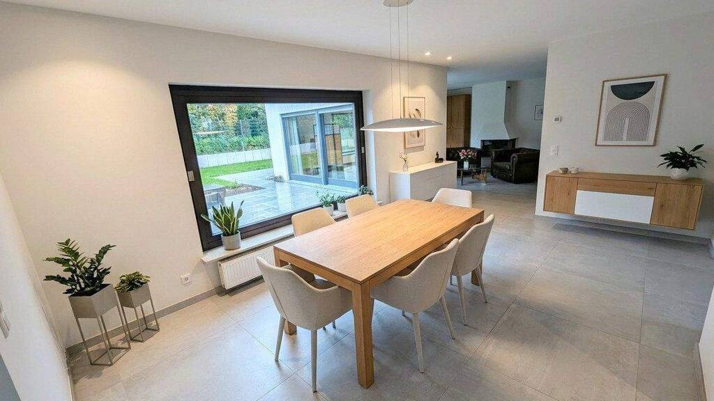 Einfamilienhaus zum Kauf 870.000 € 6,5 Zimmer 191 m² 464 m² Grundstück Neuenhain Bad Soden 65812