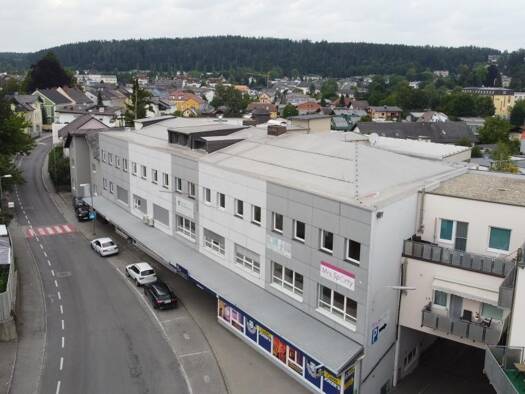 Laden zum Kauf 3.438 m² Verkaufsfläche Vöcklabruck 4840