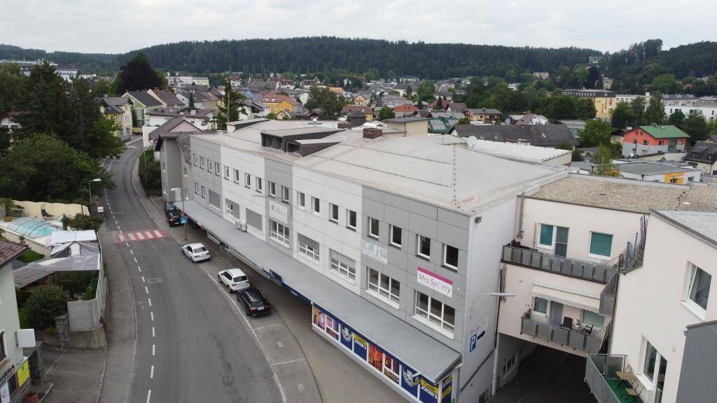 Laden zum Kauf 3.438 m² Verkaufsfläche Vöcklabruck 4840