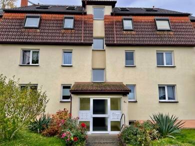 Wohnung zur Miete 240 € 2 Zimmer 61 m² frei ab sofort Roßwein Roßwein 04741