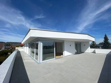 Penthouse zur Miete 2.820 € 4 Zimmer 176,3 m² 3. Geschoss frei ab sofort Beethovenstr. 3 Singen Singen 78224