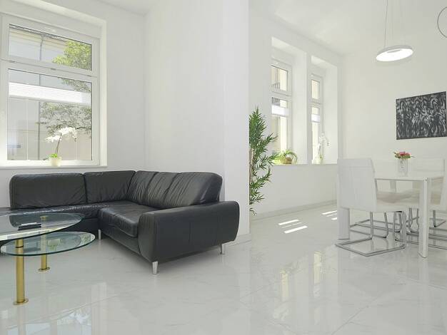 Wohnung zur Miete 2.490 € 2 Zimmer 77 m² EG frei ab 01.09.2026 Wiesbaden Nordost 65195