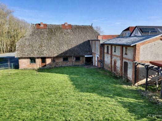 Einfamilienhaus zum Kauf 295.000 € 7 Zimmer 165 m² 956 m² Grundstück frei ab sofort Hauptstraße 52 Bargeshagen Admannshagen-Bargeshagen 18211