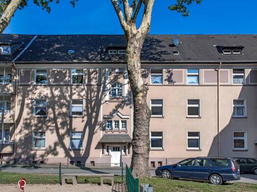 Wohnung zur Miete 729 € 3,5 Zimmer 83,8 m² 2. Geschoss frei ab 25.05.2026 Martin-Luther-Straße 110a Frohnhausen Essen 45144