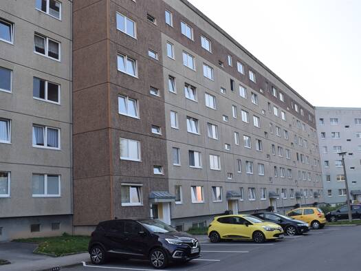 Wohnung zur Miete 310 € 2 Zimmer 55,7 m² 4. Geschoss Ottendorfer Hang 54 Hainichen Hainichen 09661