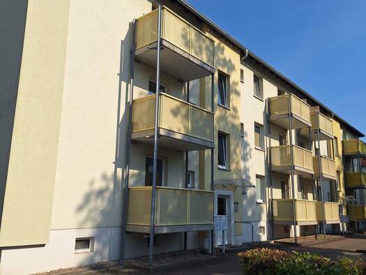 Wohnung zur Miete 320 € 2 Zimmer 43,3 m² EG frei ab sofort Straße der Freundschaft 23 Pausitzer Delle Riesa 01589