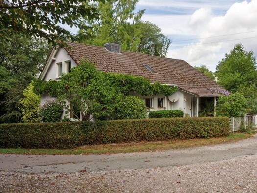 Einfamilienhaus zum Kauf 599.000 € 6 Zimmer 185 m² 1.006 m² Grundstück frei ab sofort Weismark-Feyen Trier 54294