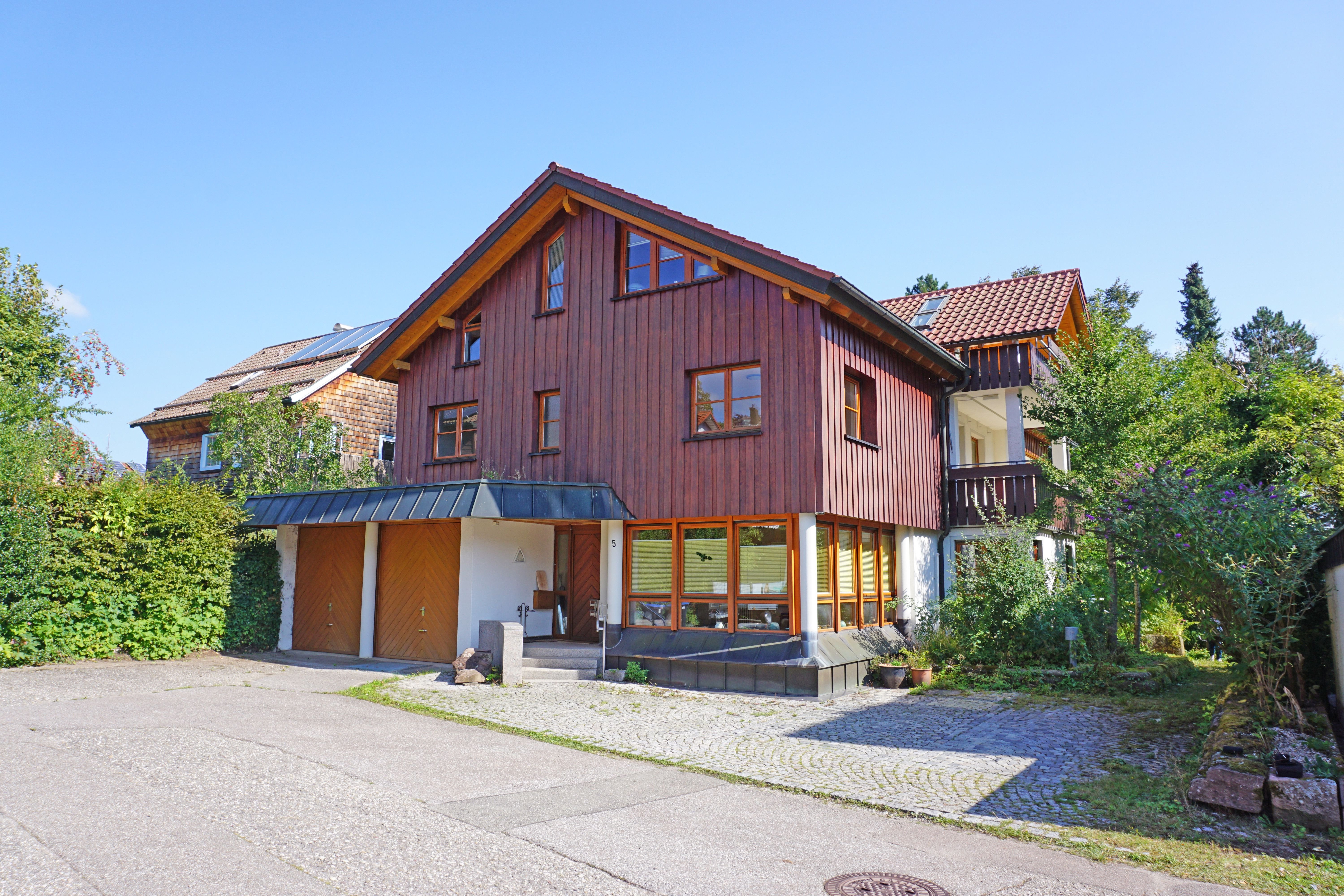 Einfamilienhaus zum Kauf 790.000 € 12 Zimmer 364 m²<br/>Wohnfläche 727 m²<br/>Grundstück Freudenstadt Freudenstadt 72250