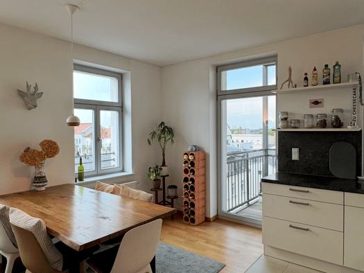 Wohnung zur Miete 1.133 € 3 Zimmer 93 m² Geschoss 4/5 frei ab 01.10.2026 Plagwitz Südwest 04229