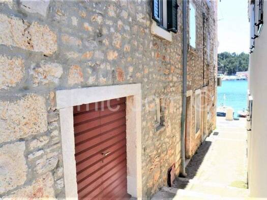 Haus zum Kauf 210.000 € 3 Zimmer 87 m² Milna