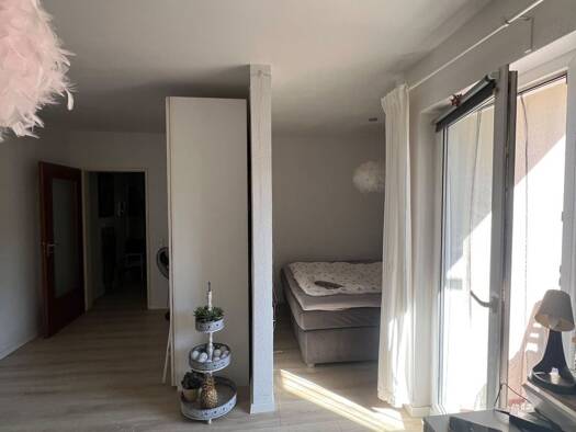 Wohnung zur Miete 550 € 1 Zimmer 42 m² 1. Geschoss frei ab 01.10.2026 Gerhart-Hauptmann-Str. 18 b Holweide Mülheim 51067