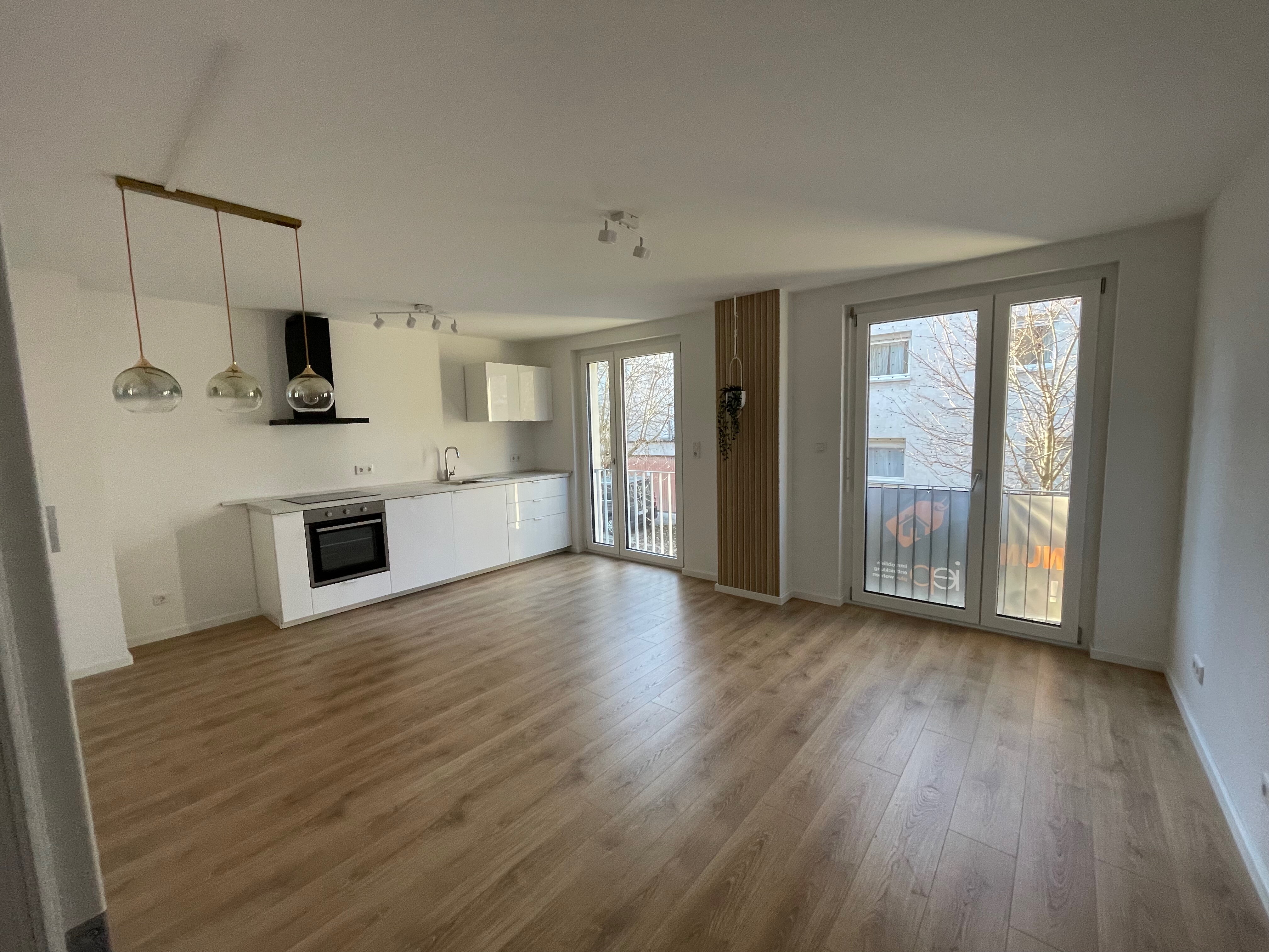 Studio zur Miete 1.150 € 2 Zimmer 45 m²<br/>Wohnfläche 1.<br/>Geschoss Lauffener Straße 34 Zuffenhausen - Mitte Stuttgart 70435