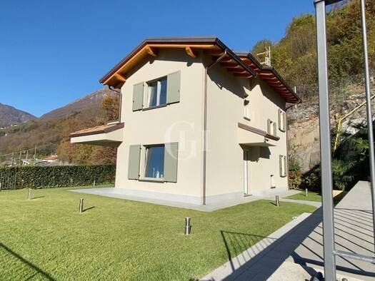 Villa zum Kauf 810.000 € 7 Zimmer 112 m² 200 m² Grundstück Via Bosco Impero Carlazzo 22010