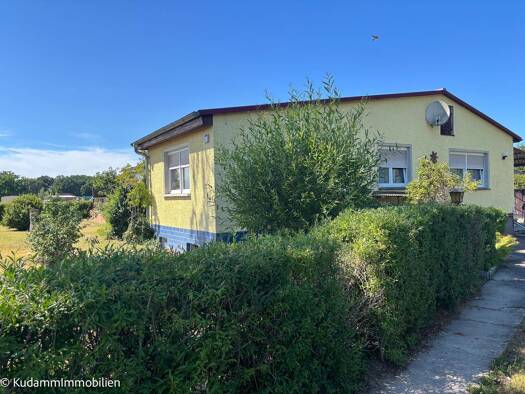Einfamilienhaus zum Kauf 260.000 € 4 Zimmer 101 m² 2.018 m² Grundstück Darritzer Straße 45 Darritz Märkisch Linden 16818