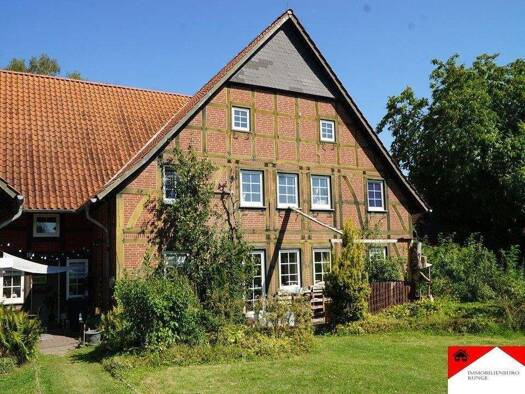 Mehrfamilienhaus zum Kauf als Kapitalanlage geeignet 365.000 € 14 Zimmer 400 m² 2.236 m² Grundstück Kathrinhagen Auetal 31749