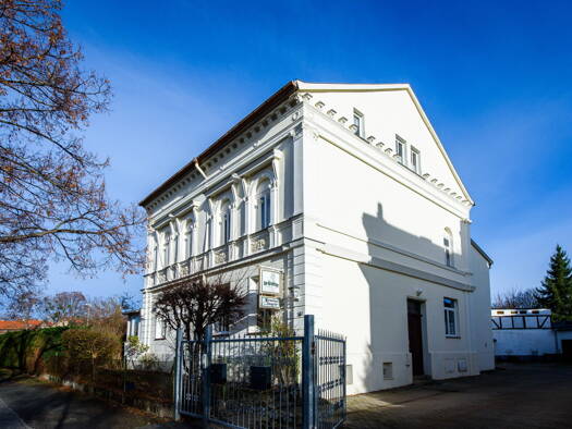 Villa zum Kauf 290.000 € 5 Zimmer 350 m² 1.250 m² Grundstück Weberstraße 30 Quedlinburg 06484