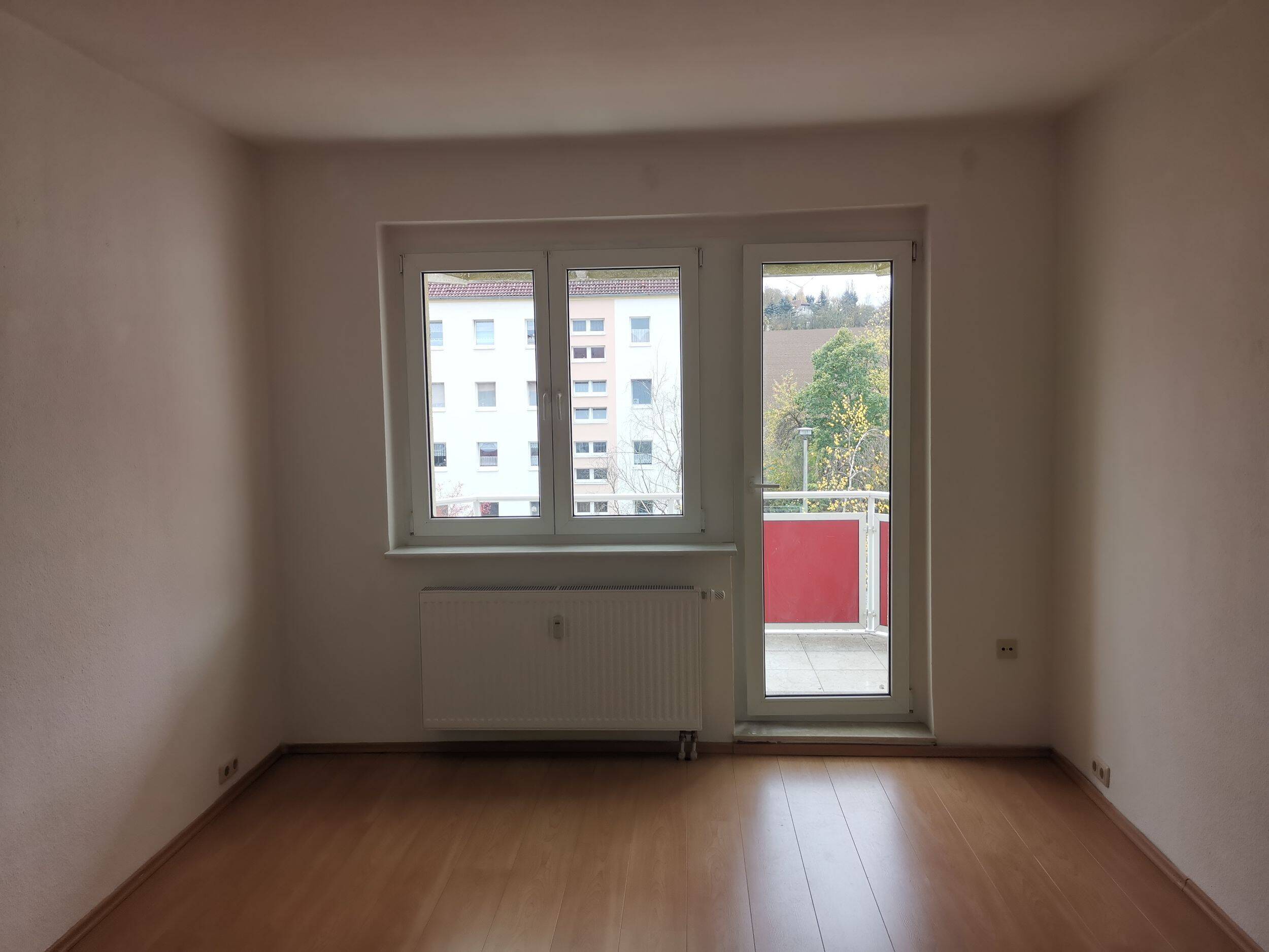 Property thumbnail 2