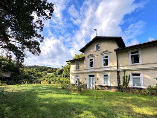 Mehrfamilienhaus zum Kauf 265.000 € 12 Zimmer 226 m² 1.699 m² Grundstück Alfeld Alfeld (Leine) 31061