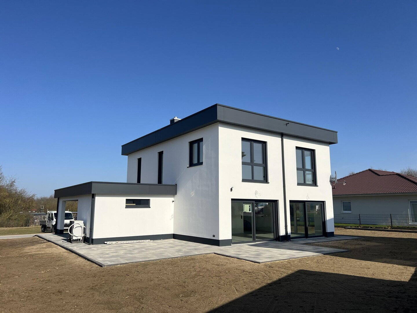 Villa zum Kauf - Erstbezug - Ansicht 2