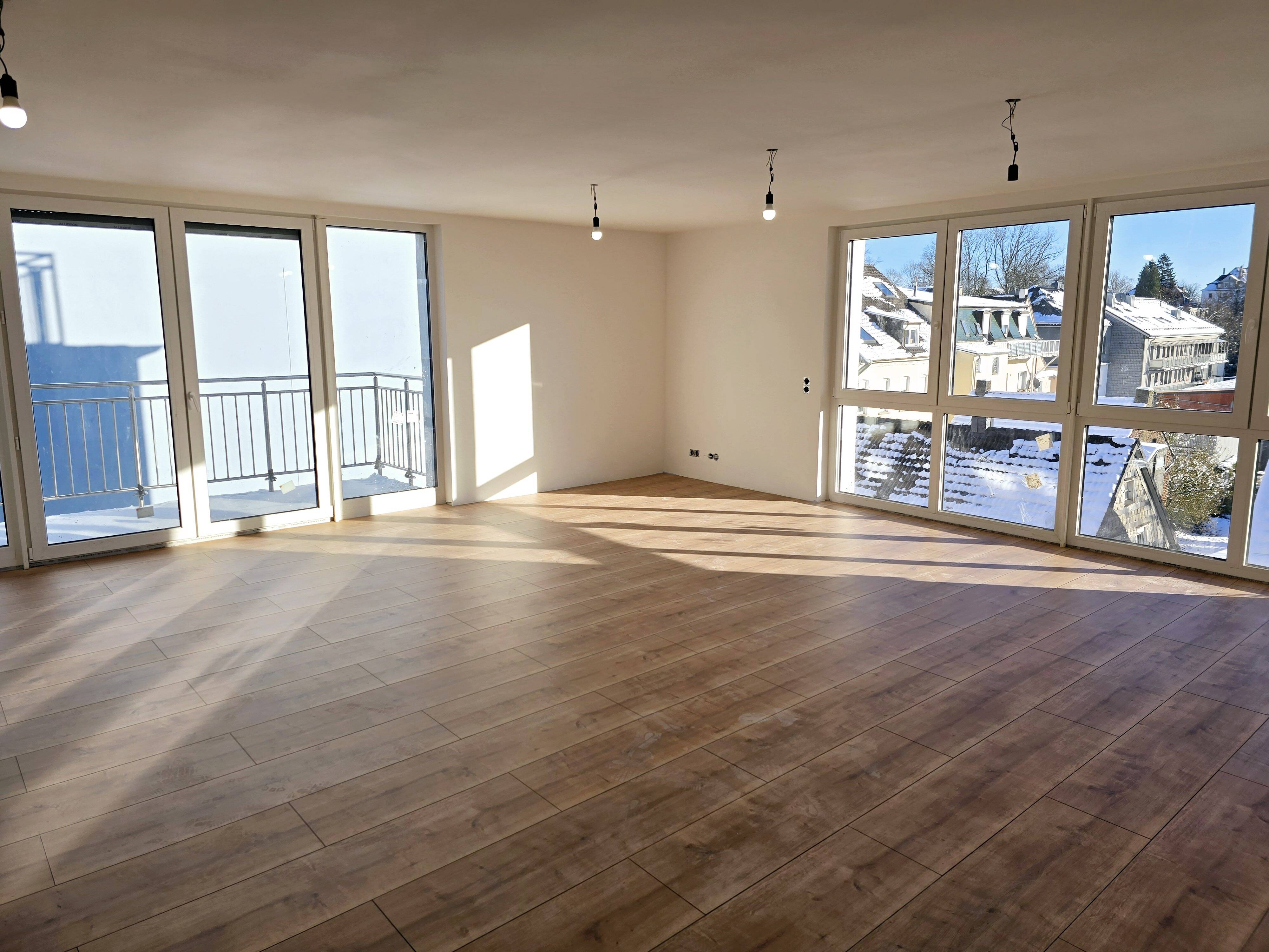 Terrassenwohnung zur Miete 1.602 € 4 Zimmer 133,5 m²<br/>Wohnfläche 2.<br/>Geschoss Focherstr.8 Wald Solingen 42719