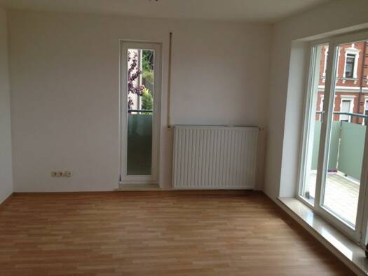Wohnung zur Miete 327 € 2 Zimmer 52 m² Geschoss 1/5 frei ab 01.12.2026 Am Weinberg 9 Reusa Plauen 08529
