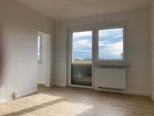 Wohnung zur Miete 360 € 2 Zimmer 56,3 m² 1. Geschoss frei ab 01.09.2026 Vyskover Straße 5 Döbeln 04720