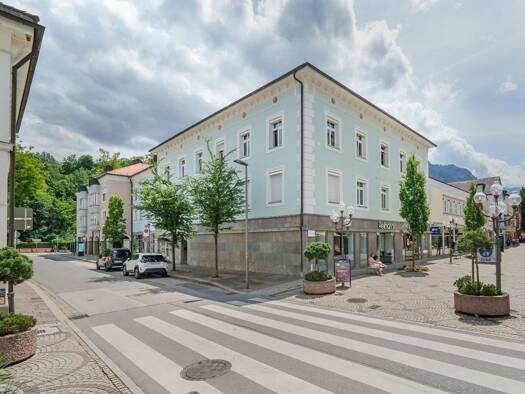 Wohnung zur Miete 1.299 € 3 Zimmer 124 m² 2. Geschoss Heilingbrunnerstraße 2 a Bad Reichenhall Bad Reichenhall 83435