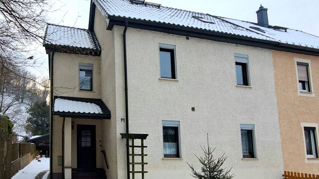 Doppelhaushälfte zum Kauf 295.000 € 5 Zimmer 138 m² 440 m² Grundstück frei ab sofort Mühlbach Müglitztal 01809