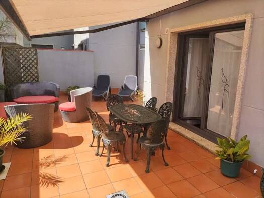 Wohnung zur Miete 700 € 2 Zimmer 80 m² 1. Geschoss Avenida De Jose María Castroviejo, 67 Cangas 36947