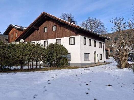 Haus zum Kauf 145.000 € 8 Zimmer 208 m² 917 m² Grundstück frei ab sofort Bodenmais 94249