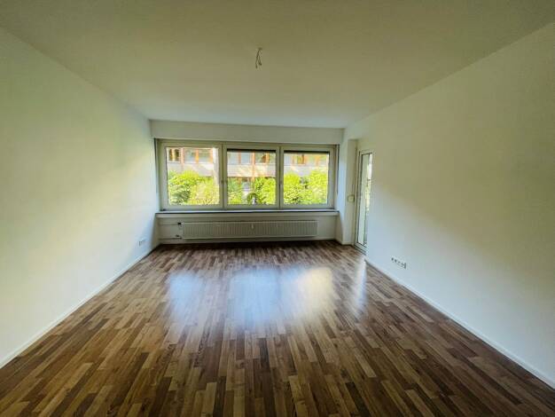 Wohnung zur Miete 1.224 € 5 Zimmer 116,1 m² EG frei ab 01.08.2026 Friedrich-Bauer-Str. 10 Erlangen-Süd Erlangen 91058