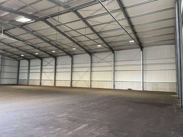 Lagerhalle zur Miete provisionsfrei 1.600 m² Lagerfläche Im Gewerbepark 1 Hunderdorf 94336