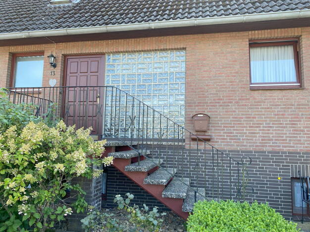 Einfamilienhaus zum Kauf provisionsfrei 399.000 € 9 Zimmer 230 m² 814 m² Grundstück Schatensen Wriedel 29565