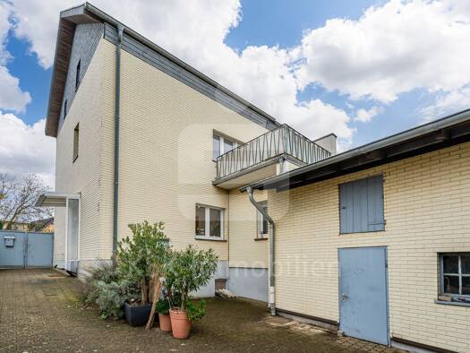 Doppelhaushälfte zum Kauf 390.000 € 4 Zimmer 88,1 m² 676 m² Grundstück Mülldorf Sankt Augustin 53757