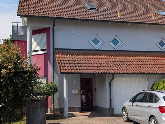 Doppelhaushälfte zur Miete 1.400 € 5 Zimmer 141 m² 350 m² Grundstück frei ab 01.10.2026 Zellingen 97225
